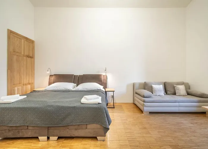 Dlazdena Apartment